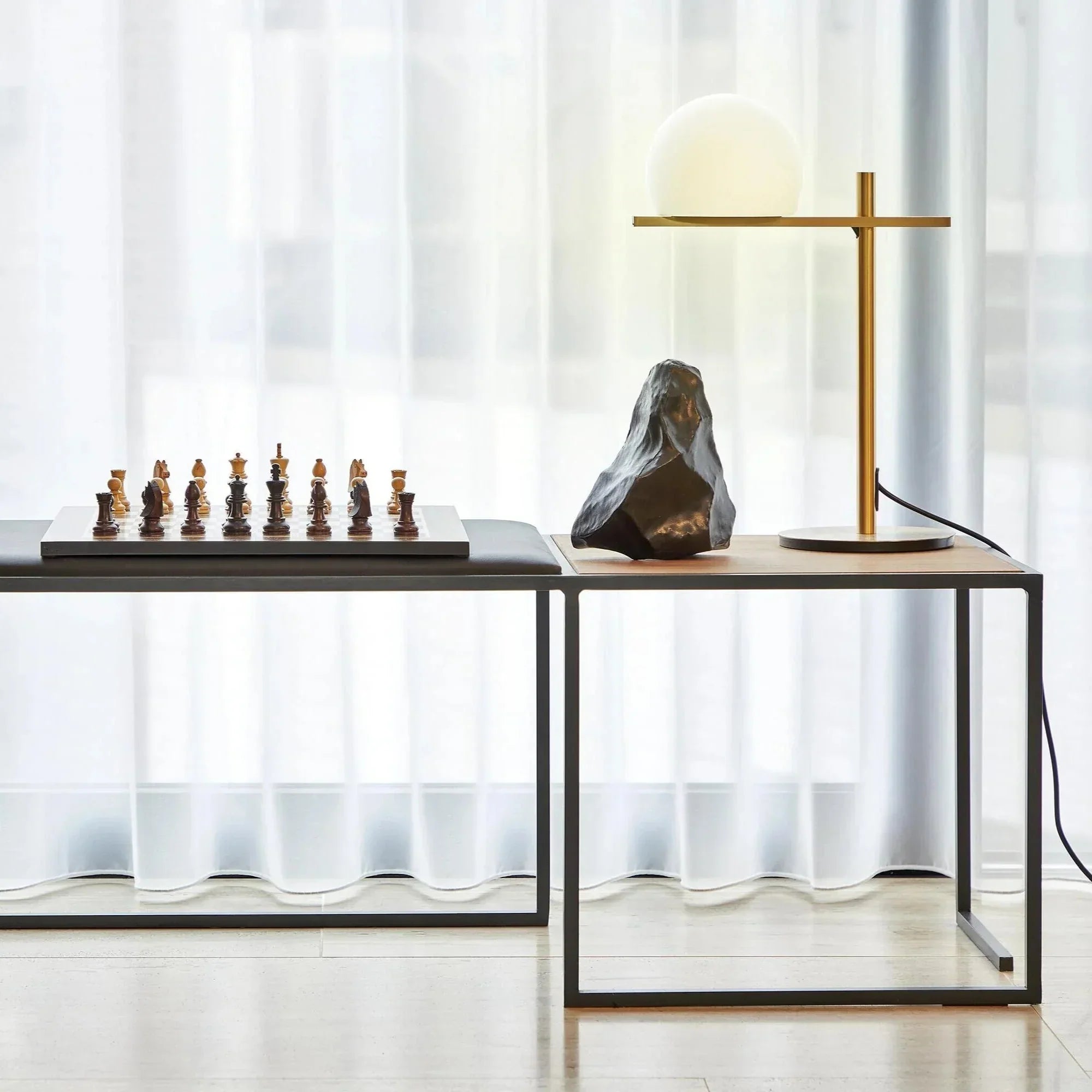Circ Table Lamp, Glass Shade with Black Body, LED, IP20