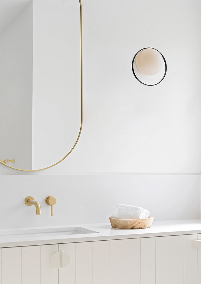 Circ Wall Light, White Poly with Black Ring, LED, Triac Dim, IP55