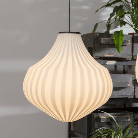 Circus pendant light, white filigree handblown glass, wide, E27, Triac Dim, IP20